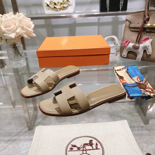 Hermes Slippers Wmns ID:20250529-754
